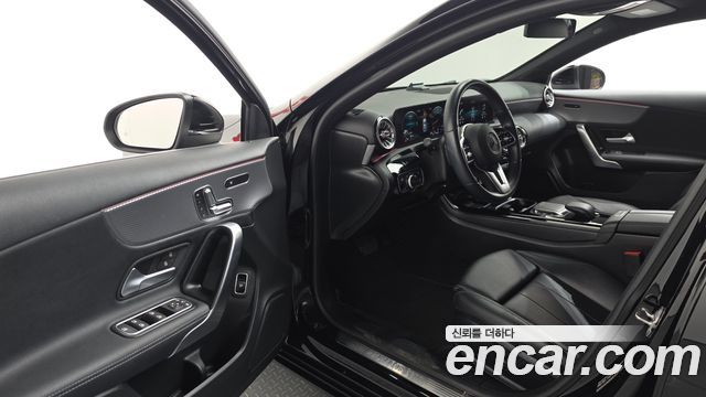 Mercedes-Benz A-Class (W177) A220 Sedan 2021 — фото 10