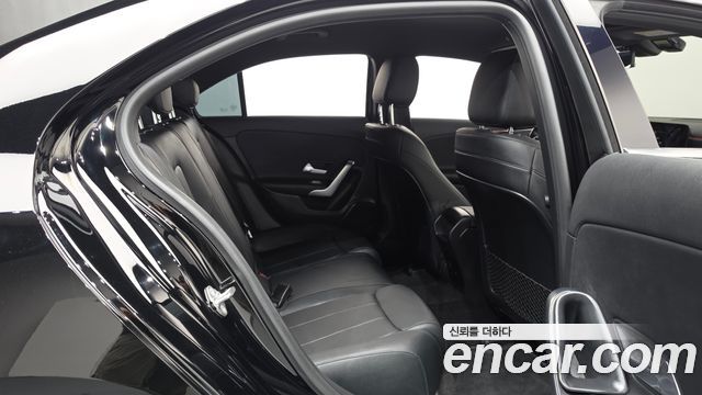 Mercedes-Benz A-Class (W177) A220 Sedan 2021 — фото 11
