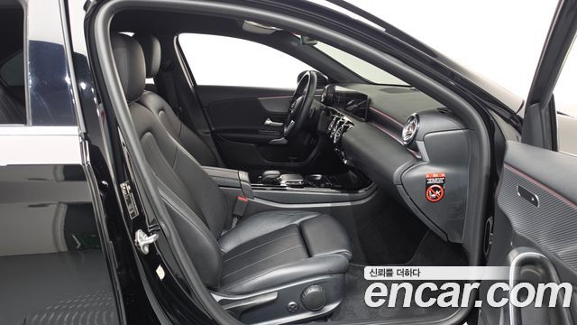 Mercedes-Benz A-Class (W177) A220 Sedan 2021 — фото 26
