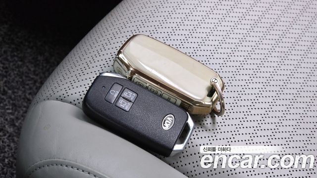 Kia Carnival (IV) Diesel 9-Seater Signature 2021 — фото 37