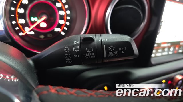 Jeep Wrangler (JL) 2.0 Rubicon Power Top 4Door 2021 — фото 28