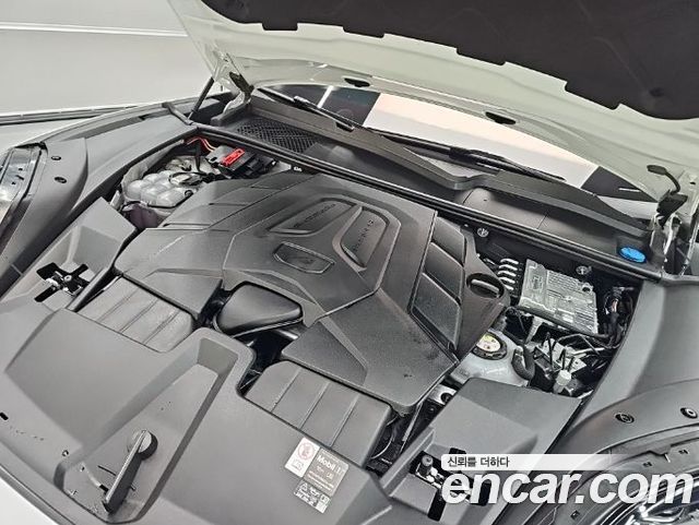 Porsche Cayenne (PO536) 3.0 E-Hybrid Coupe 2025 — фото 18