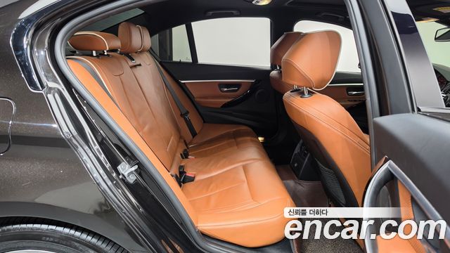 BMW 3 Series (F30) 320i M Sport 2018 — фото 11