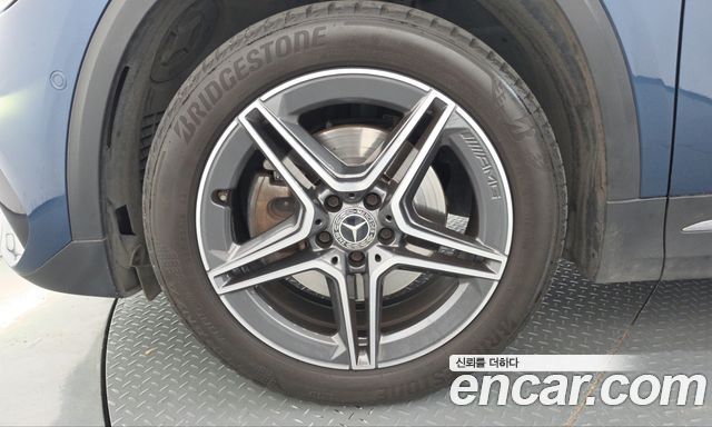 Mercedes-Benz GLA-Class (H247) GLA250 4MATIC 2021 — фото 5