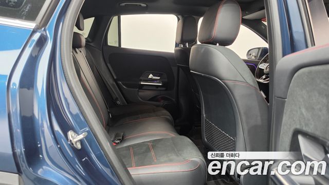 Mercedes-Benz GLA-Class (H247) GLA250 4MATIC 2021 — фото 11