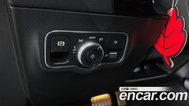 Mercedes-Benz GLA-Class (H247) GLA250 4MATIC 2021 — фото 29
