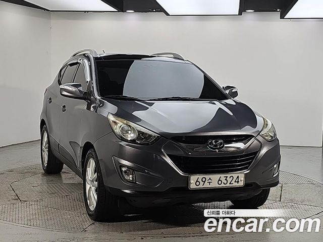 Hyundai Tucson ix Diesel 2WD LX20 Luxury 2012 — фото 2