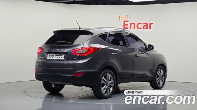 Hyundai Tucson ix Diesel(e-VGT) 2WD Modern 2014 — фото 2