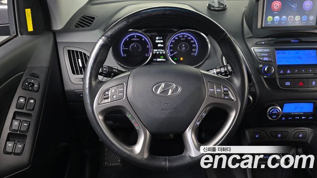 Hyundai Tucson ix Diesel(e-VGT) 2WD Modern 2014 — фото 18