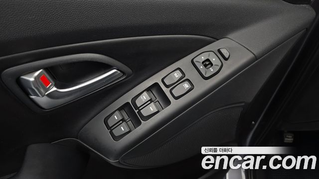 Hyundai Tucson ix Diesel(e-VGT) 2WD Modern 2014 — фото 24