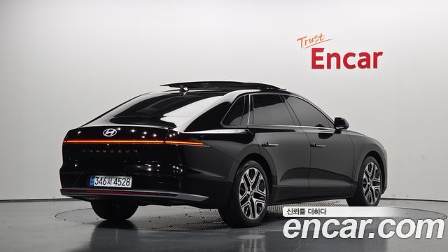 Hyundai Grandeur Hybrid (GN7) Exclusive 2024 — фото 2