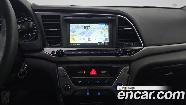 Hyundai Avante (AD) 1.6 LPI Style (Rental Car) 2018 — фото 15