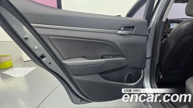 Hyundai Avante (AD) 1.6 LPI Style (Rental Car) 2018 — фото 25