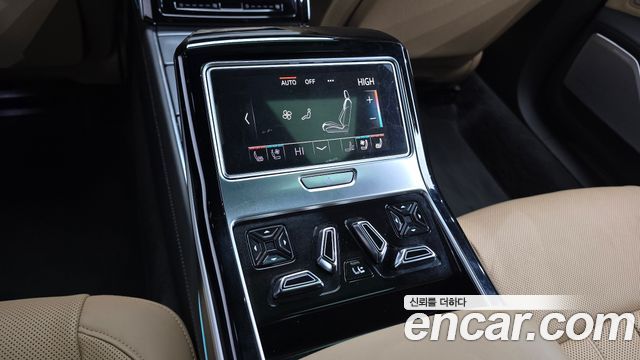 Audi A8 (D5) 60 TFSI Quattro LWB 2020 — фото 20