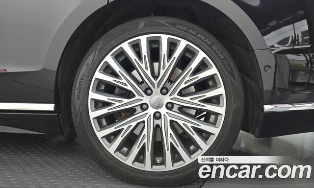 Audi A8 (D5) 60 TFSI Quattro LWB 2020 — фото 27