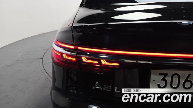 Audi A8 (D5) 60 TFSI Quattro LWB 2020 — фото 29