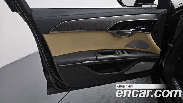 Audi A8 (D5) 60 TFSI Quattro LWB 2020 — фото 30
