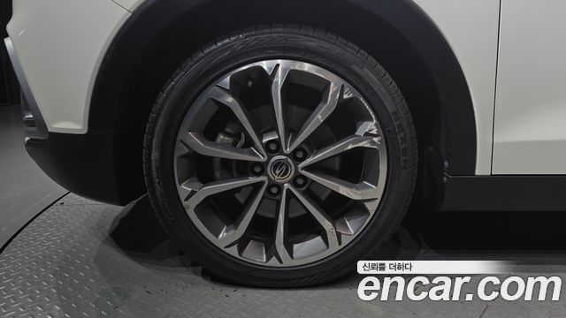 KG Mobility (SsangYong) Tivoli Air Diesel RX 2WD 2017 — фото 5
