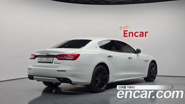Maserati Quattroporte 3.0 V6 Granlusso 2017 — фото 2