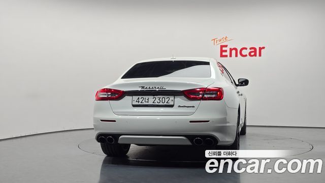 Maserati Quattroporte 3.0 V6 Granlusso 2017 — фото 4