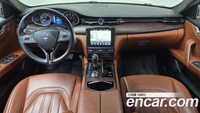 Maserati Quattroporte 3.0 V6 Granlusso 2017 — фото 7