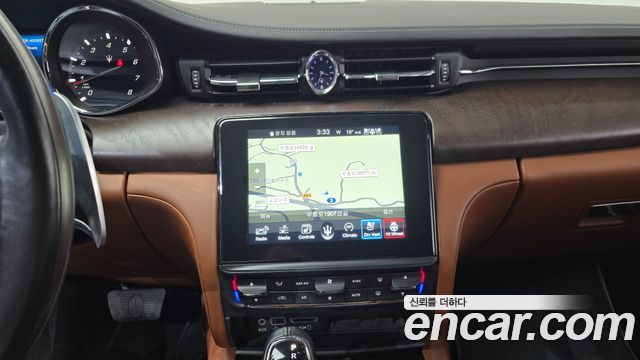 Maserati Quattroporte 3.0 V6 Granlusso 2017 — фото 13