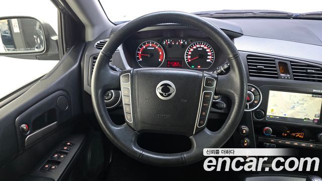 KG Mobility (SsangYong) Korando Sport Adventure 60th Edition 4WD 2015 — фото 12