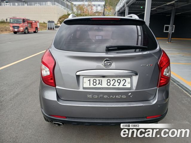 KG Mobility (SsangYong) Korando C 2.0 CVT 2WD Deluxe 2014 — фото 4