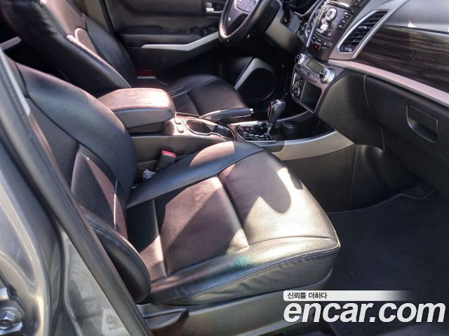 KG Mobility (SsangYong) Korando C 2.0 CVT 2WD Deluxe 2014 — фото 15