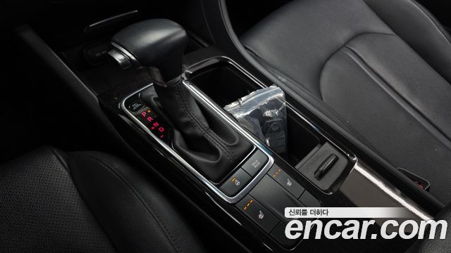 Kia K5 (II) 2.0 MX Prestige 2016 — фото 9