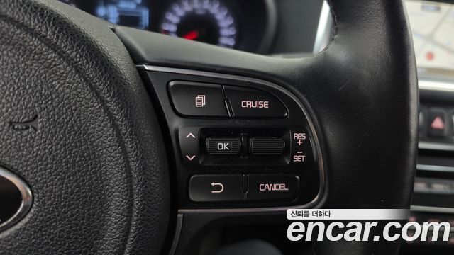 Kia K5 (II) 2.0 MX Prestige 2016 — фото 26