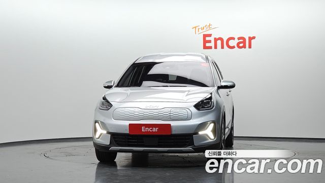 Kia Niro Plus Air (Taxi Trim) 2023 — фото 3
