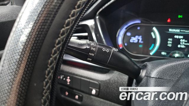 Kia Niro Plus Air (Taxi Trim) 2023 — фото 17