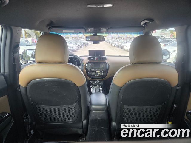 Kia Soul 1.6 Diesel Noblesse 2015 — фото 7