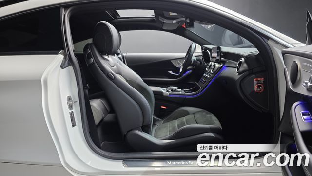 Mercedes-Benz C-Class (W205) C200 Coupe 2023 — фото 26