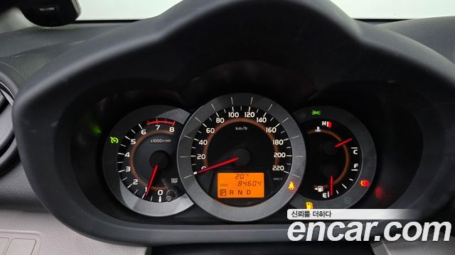 Toyota RAV4 2.5 2WD 3rd 2012 — фото 8