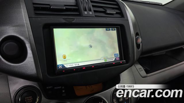 Toyota RAV4 2.5 2WD 3rd 2012 — фото 15