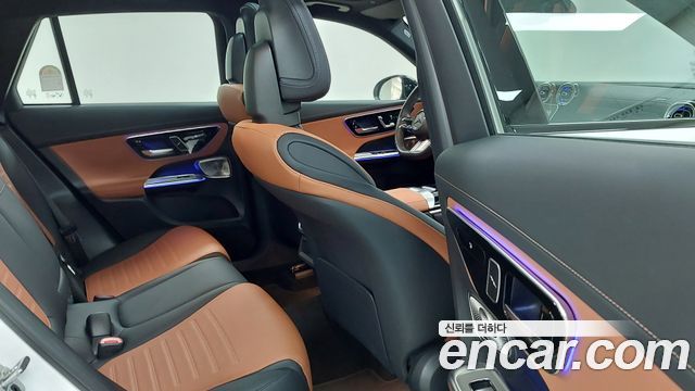 Mercedes-Benz GLC-Class (X254) GLC300 4MATIC AMG Line 2026 — фото 17