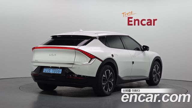 Kia EV6 Long Range 4WD Earth 2023 — фото 2