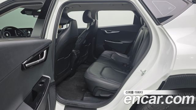Kia EV6 Long Range 4WD Earth 2023 — фото 17