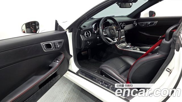 Mercedes-Benz SLC-Class (R172) SLC200 2018 — фото 10