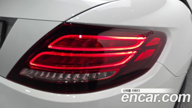 Mercedes-Benz SLC-Class (R172) SLC200 2018 — фото 23