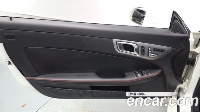 Mercedes-Benz SLC-Class (R172) SLC200 2018 — фото 25