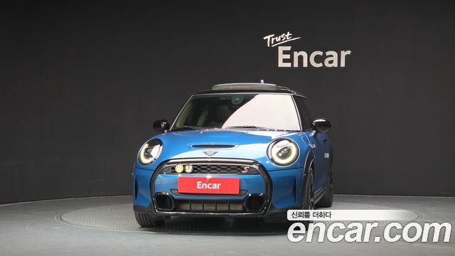 MINI Cooper S Classic Third Generation 2022 — фото 3