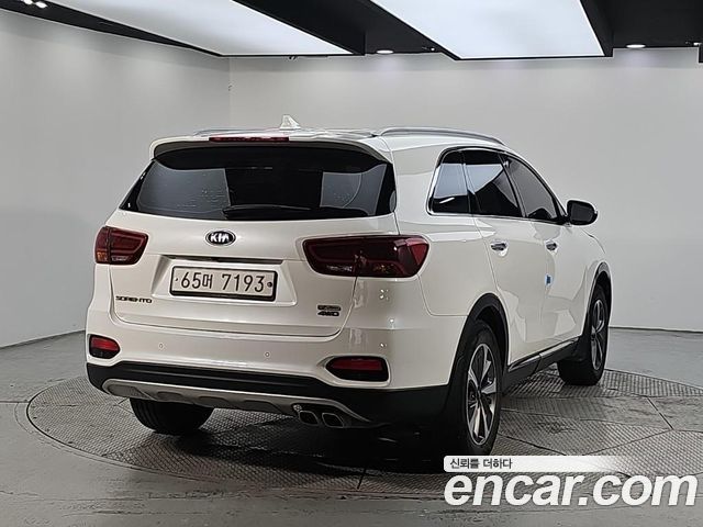 Kia Sorento Diesel 2.0 4WD Prestige 2018 — фото 4