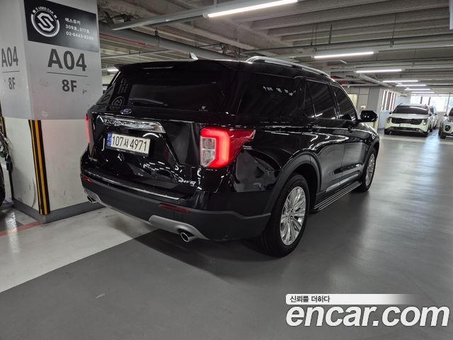 Ford Explorer (VI) 2.3 LimIted 4WD 2023 — фото 2
