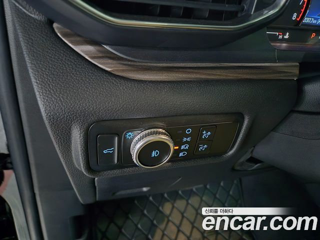 Ford Explorer (VI) 2.3 LimIted 4WD 2023 — фото 19
