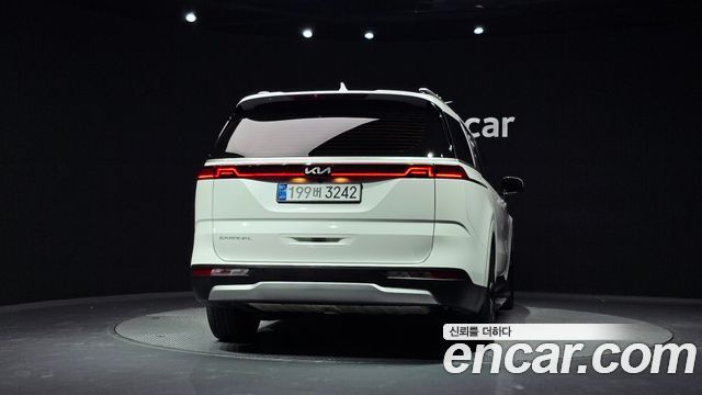 Kia Carnival (IV) Diesel 9-Seater Prestige 2022 — фото 4