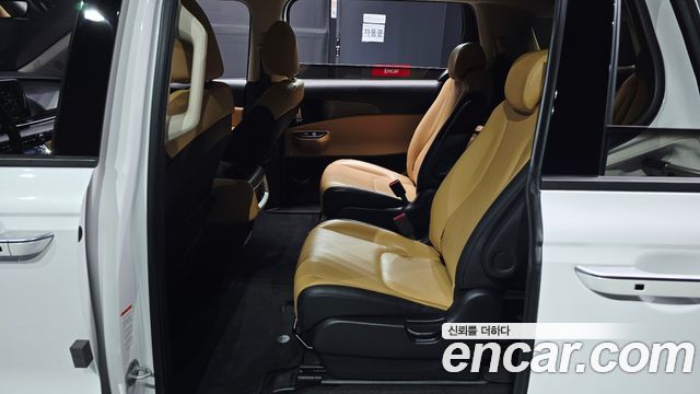 Kia Carnival (IV) Diesel 9-Seater Prestige 2022 — фото 12