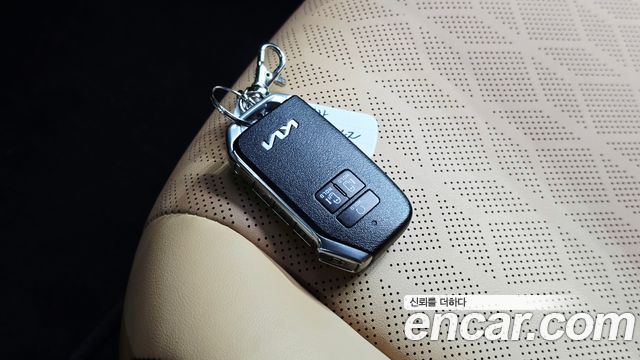 Kia Carnival (IV) Diesel 9-Seater Prestige 2022 — фото 17